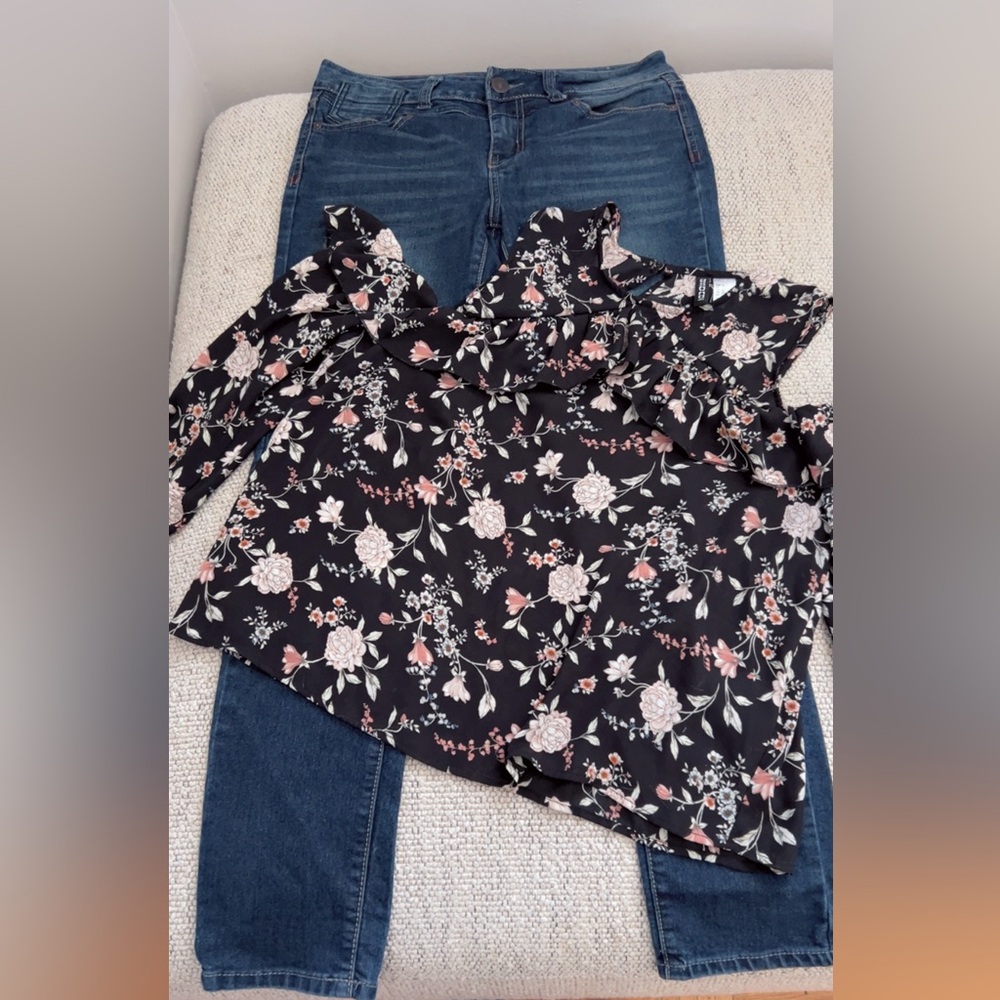 Sweet Jeans Size 7 & Beautiful off shoulder blouse Size 12